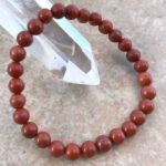 Яспис, червен, гривна от естествени камъни, различни размери мъниста
