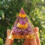 Protective Orgonite Pyramid with Amethyst - Image 2