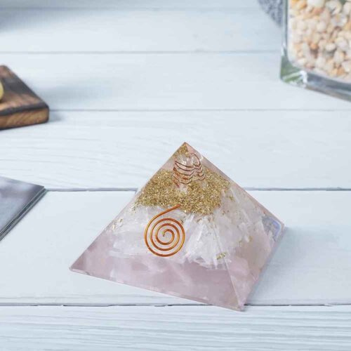 Protective Orgonite Pyramid with Selenite - Image 5
