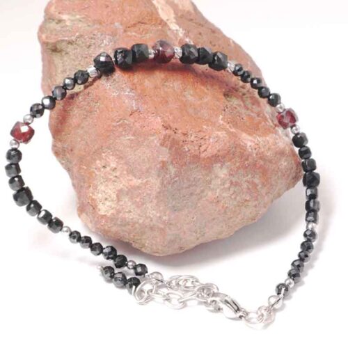 Black Tourmaline, Luxury Bracelet with Tourmaline and Garnet - Image 7